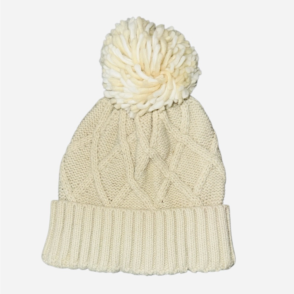 NWOT Cozy Cream Knit Pom-Pom Beanie for winter